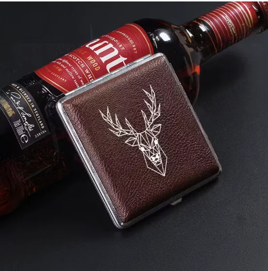 Mākslīgās ādas cigarešu kārbiņa