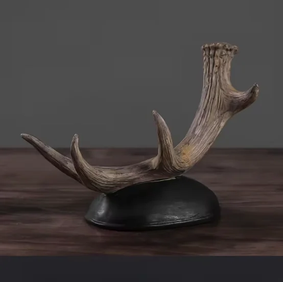 Pudeļu turētājs – brieža rags