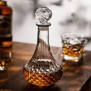 Vintāžas stila stikla karafe, 800 ml