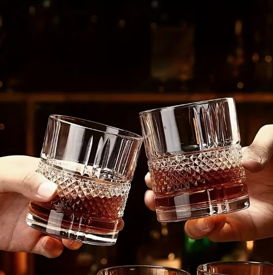 Klasiskās viskija glāzes “Old Fashioned” (2 gab., 205 ml)